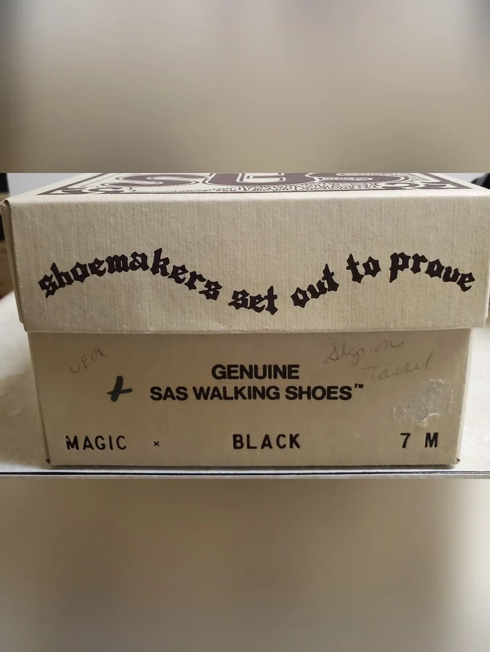 SAS women leather